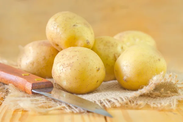 Patata cruda —  Fotos de Stock