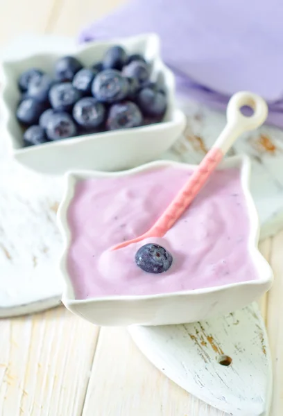 Blueberry and yogurt — Stock Photo, Image
