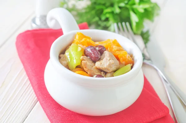 Baked meat with vegetables — Stock Photo, Image