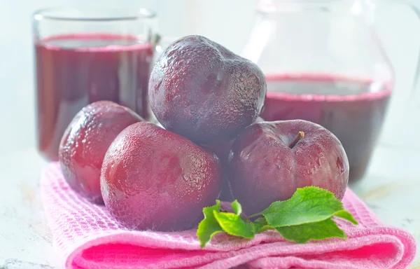 Plums fruit — Stock Photo, Image