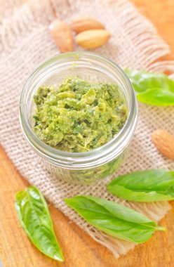 pesto ahşap tablo