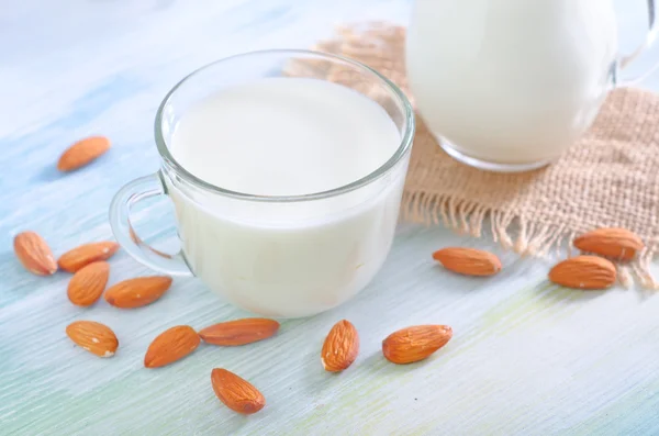 Milk with almond — Stock Photo, Image