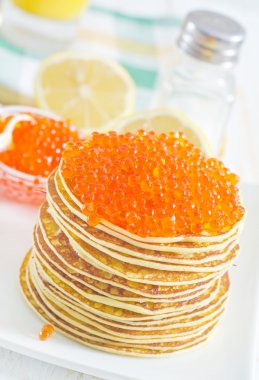 havyar ile Pancakes