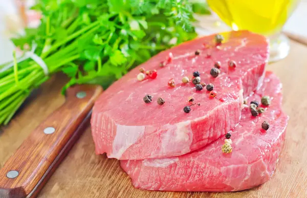 Raw meat — Stock Photo, Image