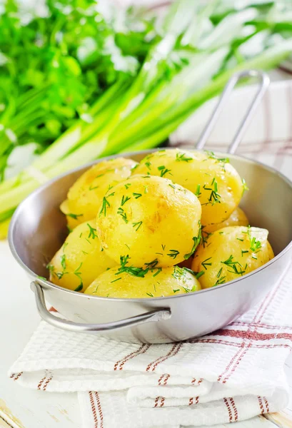 Kokt potatis — Stockfoto