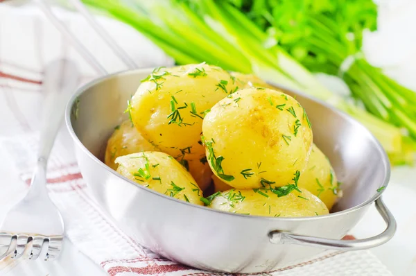 Patata hervida —  Fotos de Stock