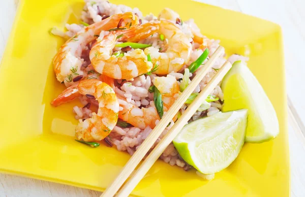 Rice with shrimps — Stock Photo, Image