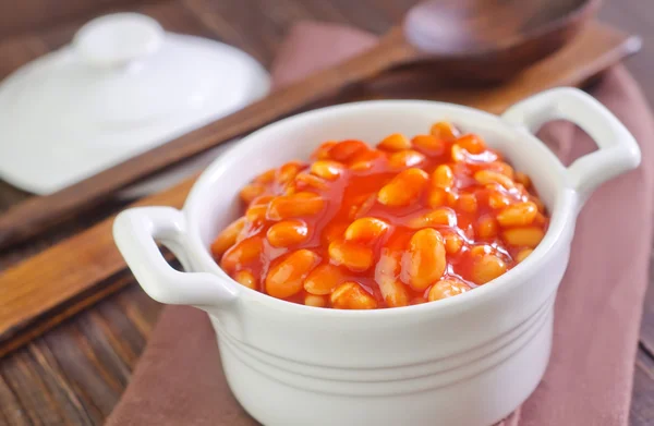 Fagioli bianchi con salsa di pomodoro — Foto Stock