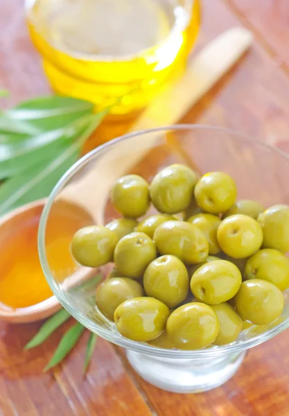 Green olives — Stock Photo, Image