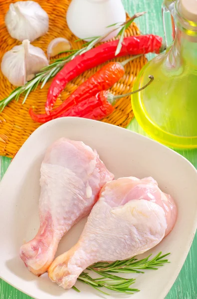 Raw chicken legs — Stock Photo, Image