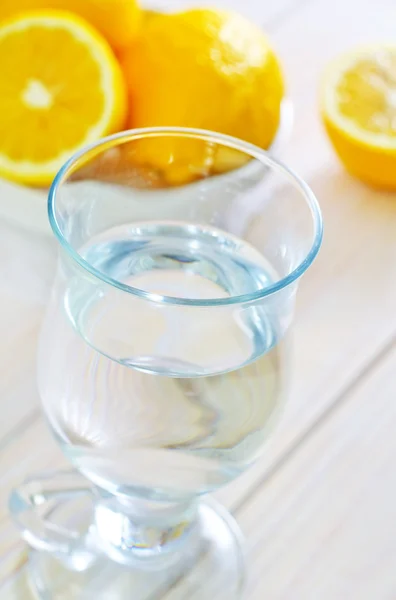 Voda s citrony — Stock fotografie