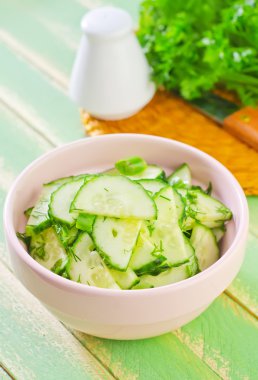 salatalık salatası