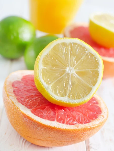 Lemon and grapefruit — Stock Photo, Image