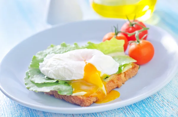 Sandwich with egg — Stock Photo, Image