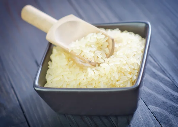 Сырой рис — стоковое фото