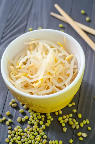 Sprouts in a bowl — Stock Photo, Image