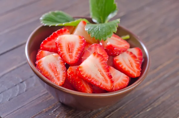 Strawberry in a bowl — Stock Photo, Image