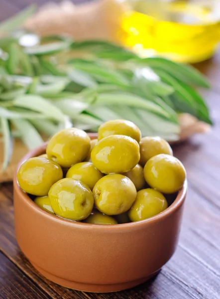 Green olives — Stock Photo, Image