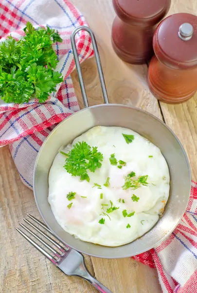 Fried eggs — Stock Photo, Image