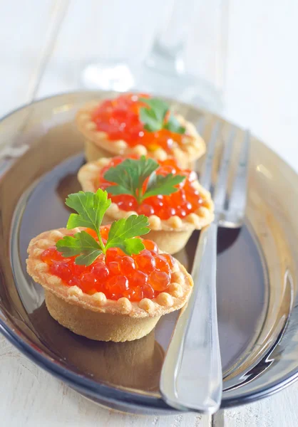 Tartalets with caviar — Stock Photo, Image