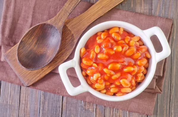 Feijão com molho de tomate — Fotografia de Stock