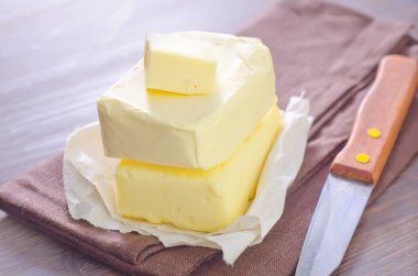 havlu üzerinde tereyağı