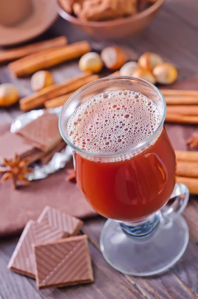 Cocoa with cinnamon and chocolate — Stock Photo, Image