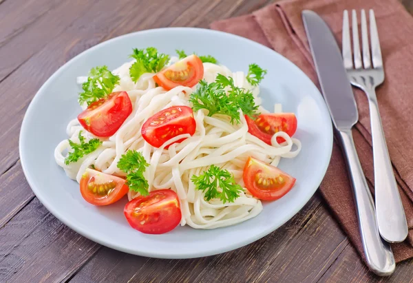 Massa com tomate — Fotografia de Stock