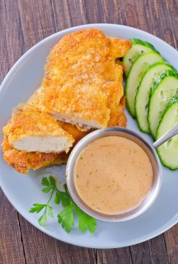 Schnitzel ve sos