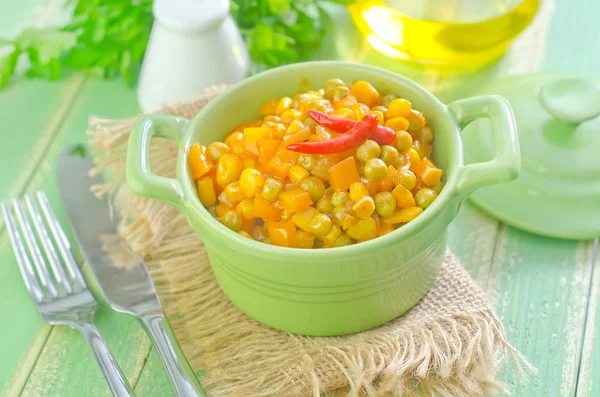 Corn and peas — Stock Photo, Image