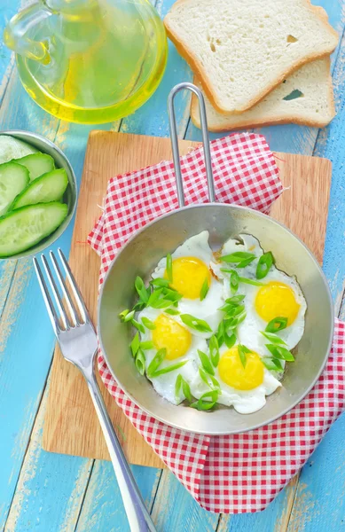 Fried eggs — Stock Photo, Image