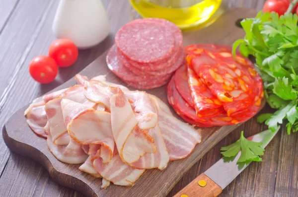 Bacon och salami — Stockfoto