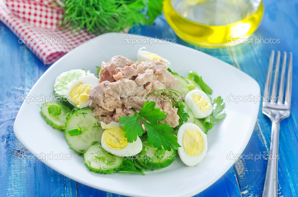 Salad with liver cod