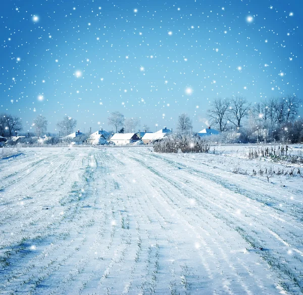 Зимняя деревня — стоковое фото
