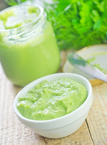 Wasabi in a bowl — Stock Photo, Image