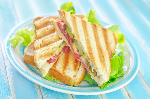 salata sandviç