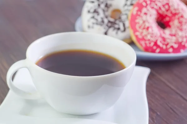 Kawa i pączki — Zdjęcie stockowe