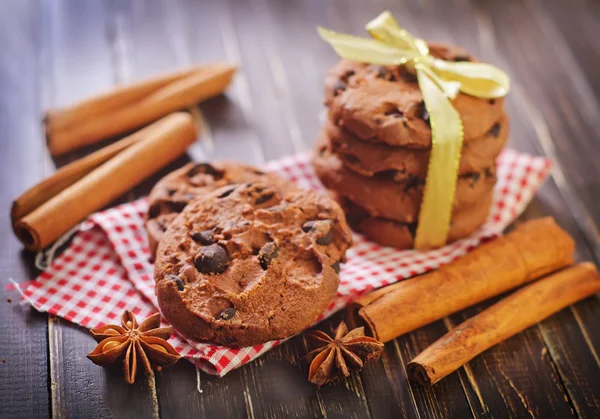 Biscotti su un tavolo — Foto Stock