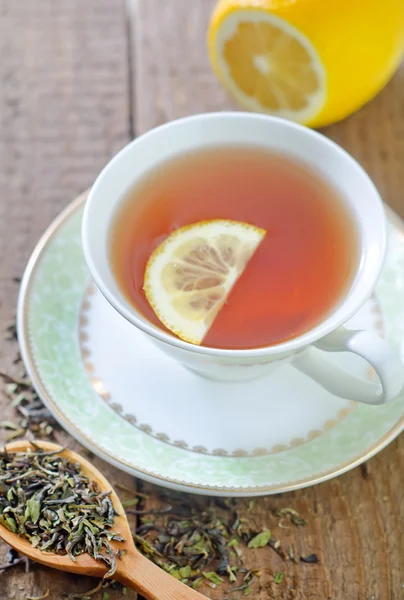 Tea with lemon — Stock Photo, Image