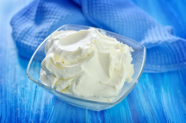 Mascarpone in bowl — Stock Photo, Image