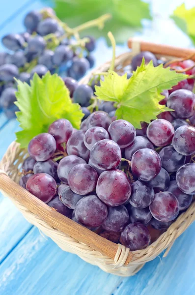 Grape in basket — Stock Photo, Image