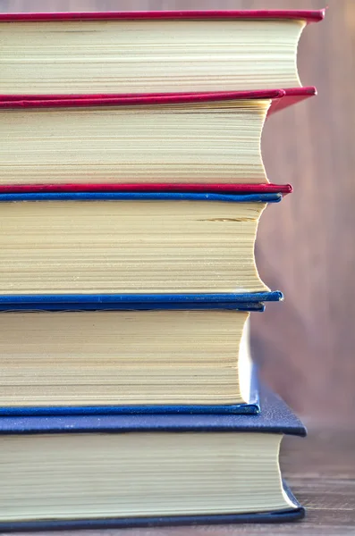 Bücherstapel — Stockfoto