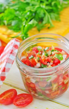 Salsa bir tablo
