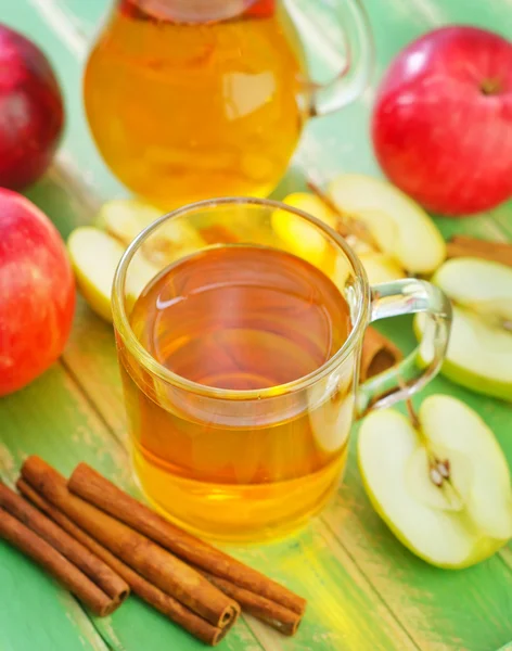 Jugo de manzana — Foto de Stock