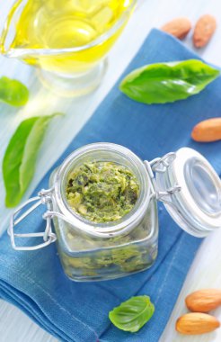 pesto bir tablo