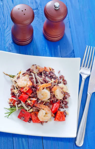 Fried rice with shrimps — Stock Photo, Image