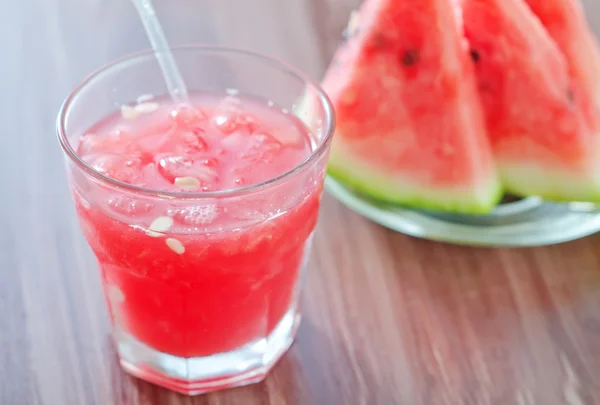 Vattenmelon och juice — Stockfoto