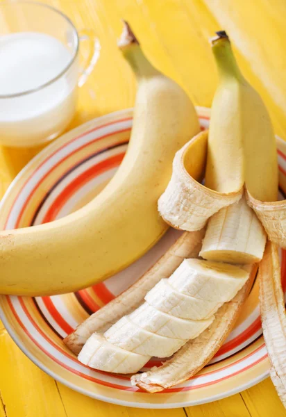 Leche con plátanos — Foto de Stock