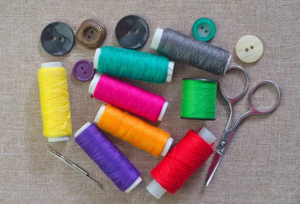糸を縫う — ストック写真