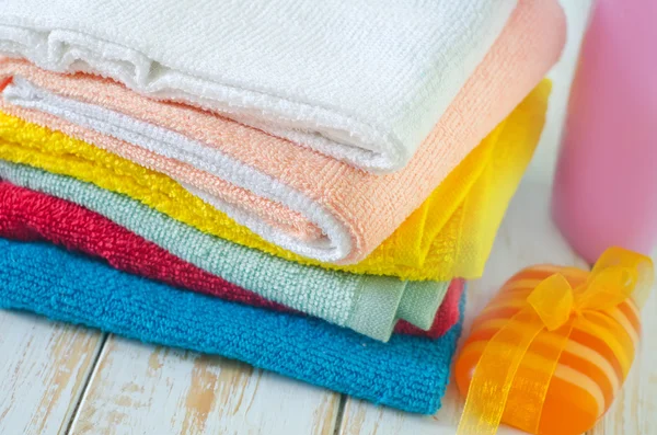 Ręczniki i mydło — Zdjęcie stockowe